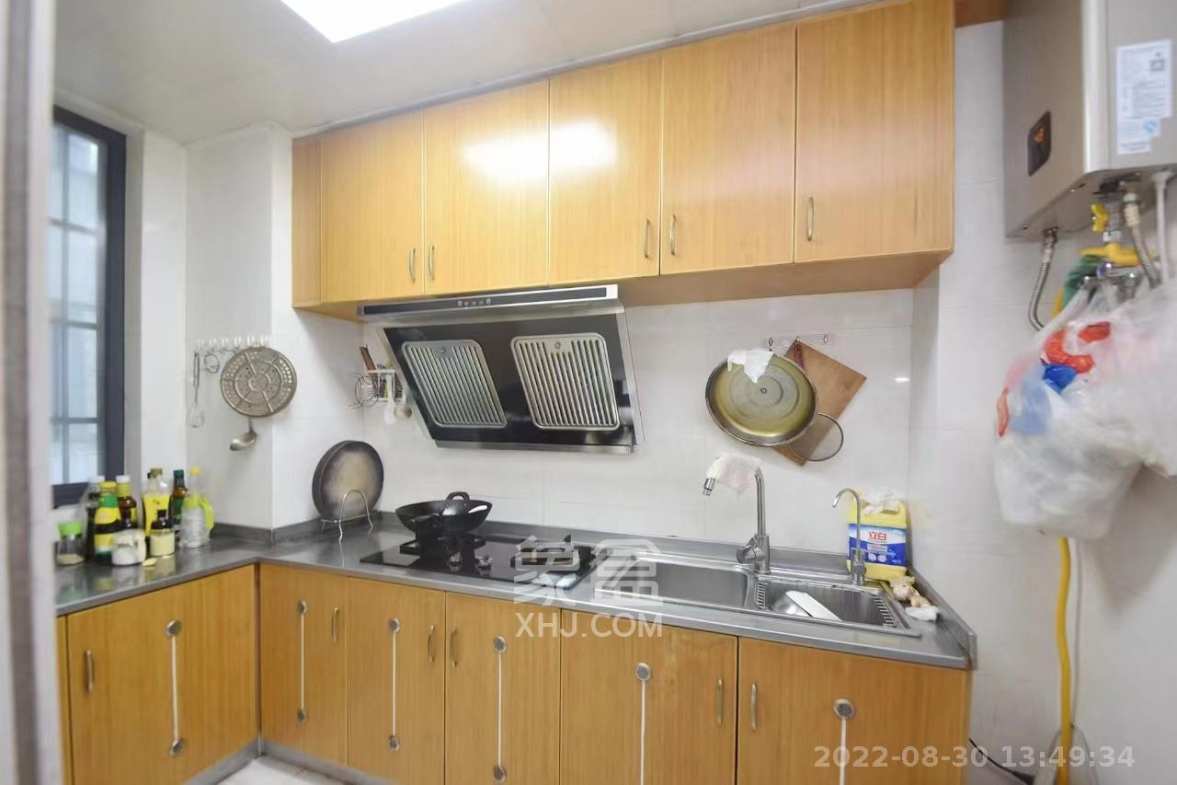 融橙上品  3室2厅1卫    2100.0元/月室内图