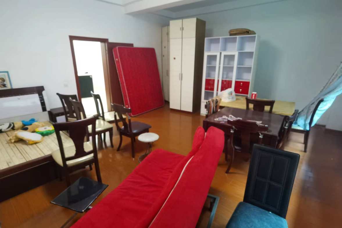 中天花园  3室2厅1卫   45.00万室内图