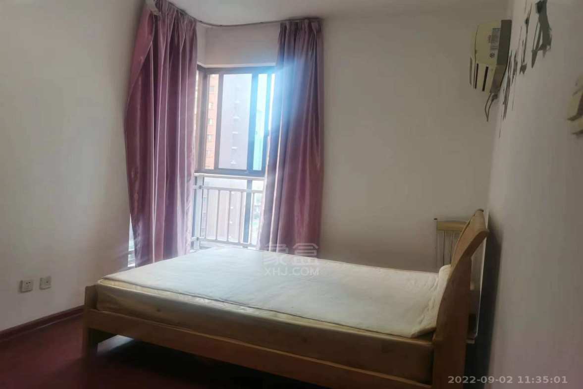 中央皇庭 2室2厅1卫 1300.0元/月 中央皇庭 2室2厅1卫 1300.0元/月室内图