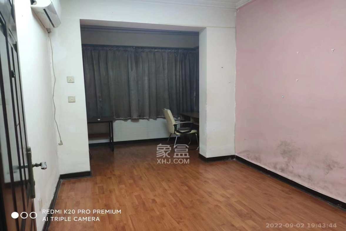 兴威名城  3室2厅1卫    3400.0元/月室内图