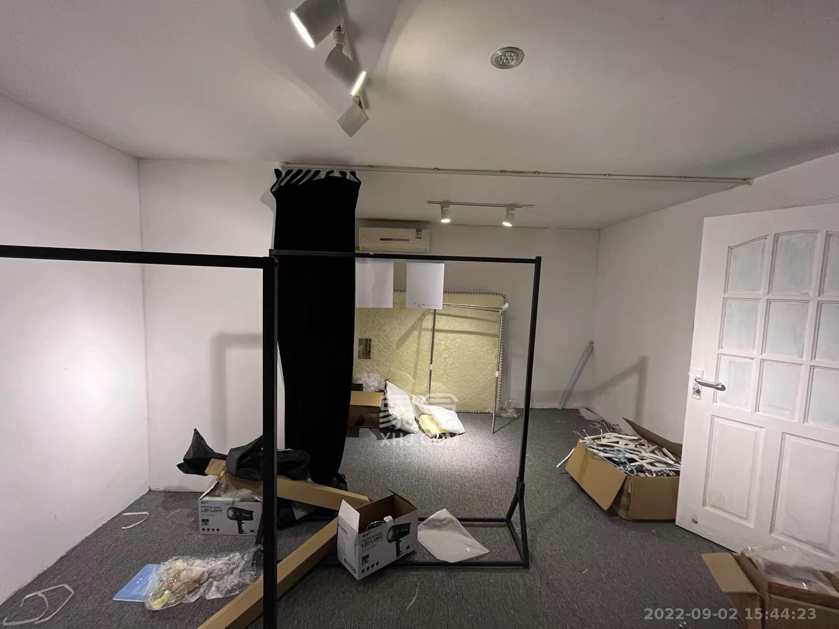 金烨融府 1室1厅1卫 3500.0元/月