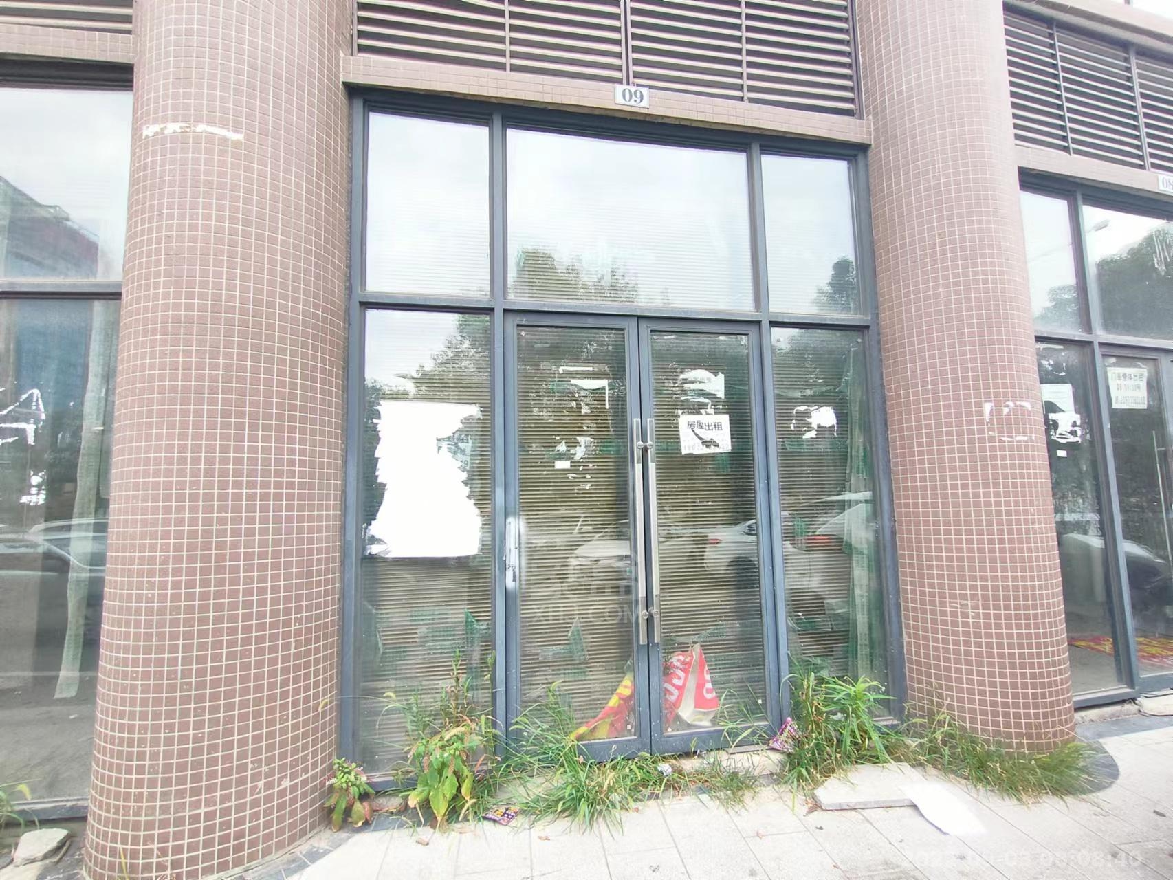 爱丁堡   80.0㎡      5000.0元/月室内图