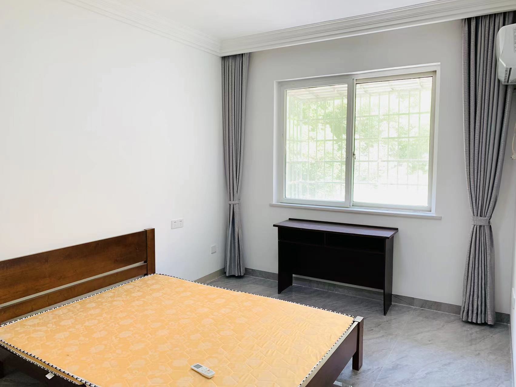 南坪安置小区  2室2厅1卫   1500.00元/月