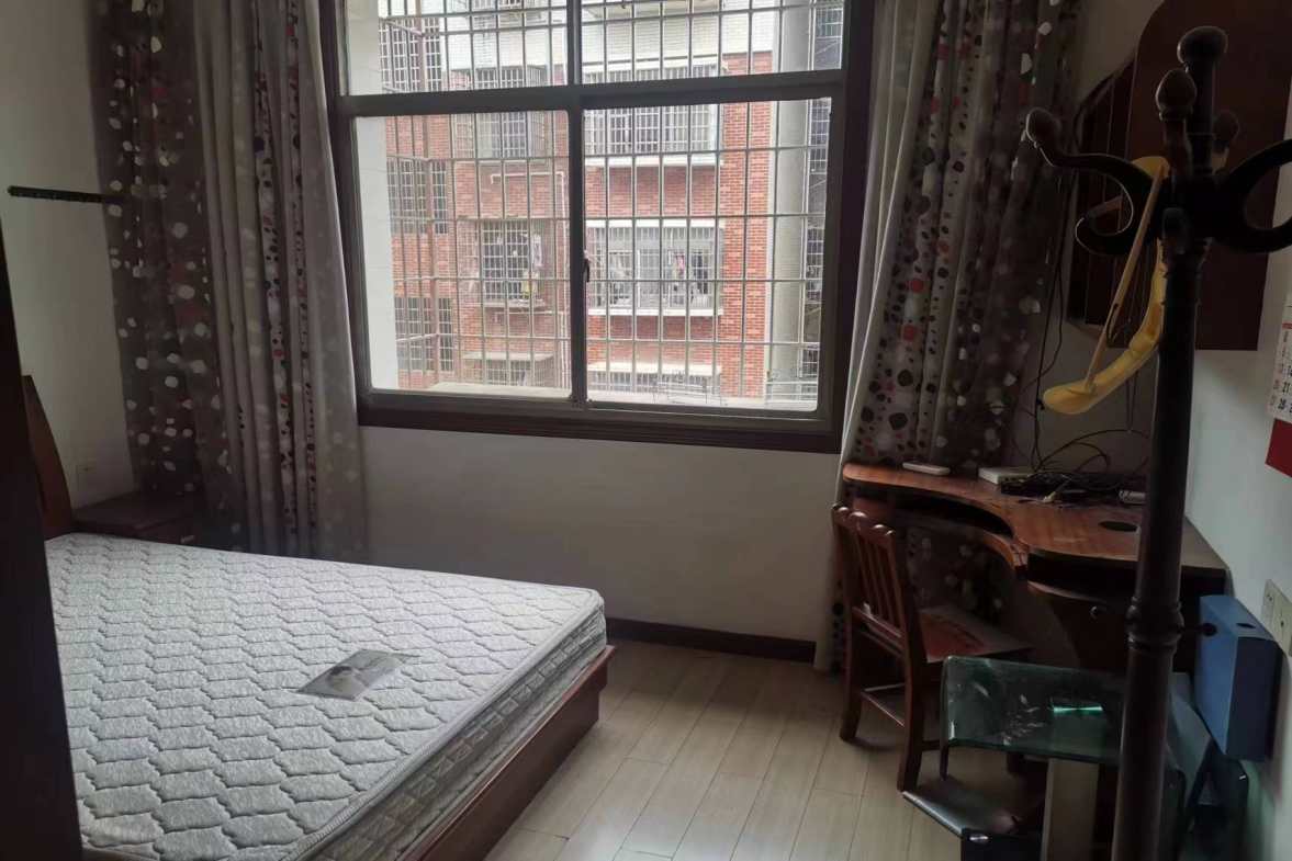 人和小区（小科七、九、十号地人和小区）  3室2厅2卫    1300.0元/月室内图