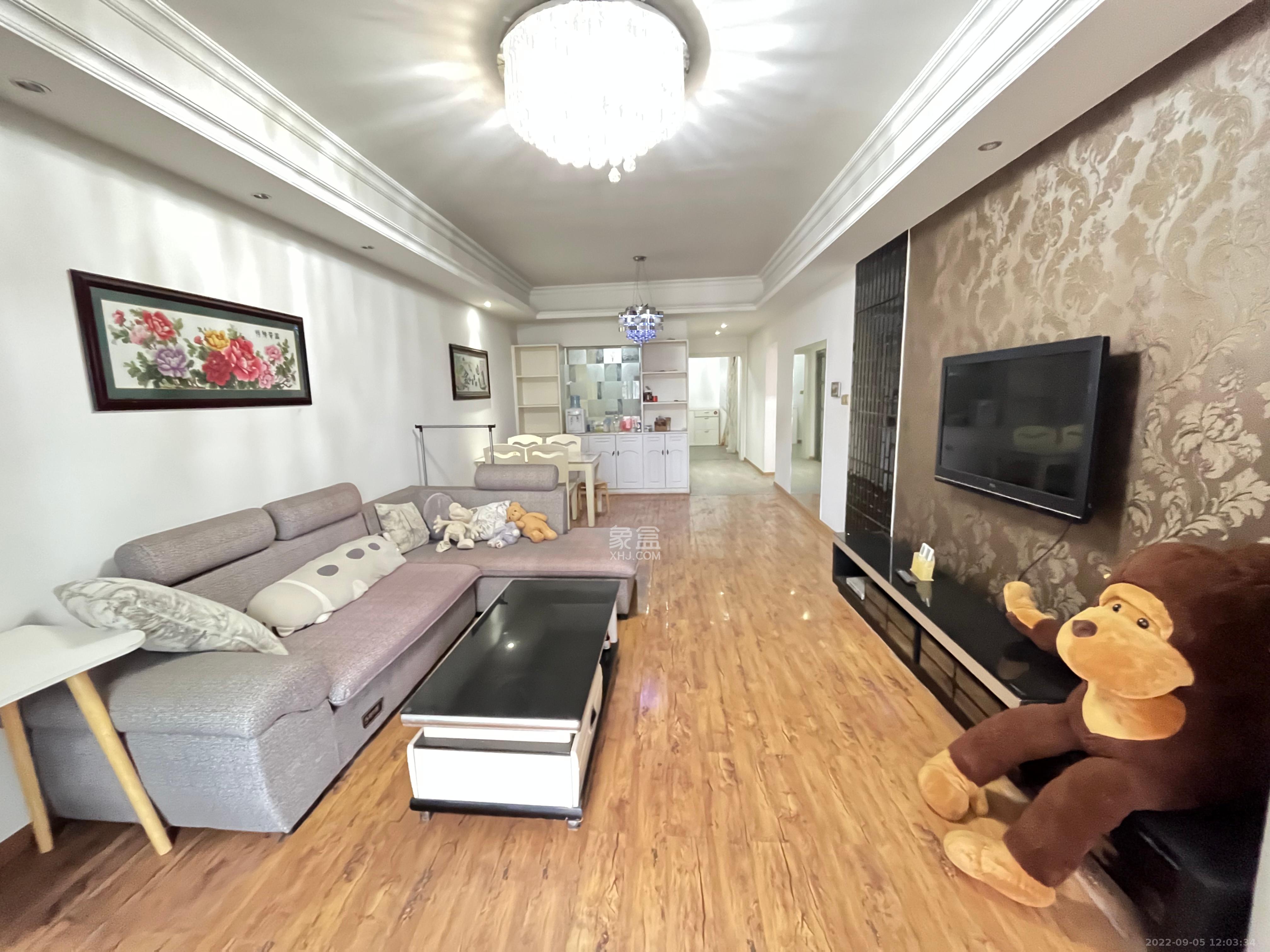 建发汇金国际 3室2厅2卫 3800.0元/月