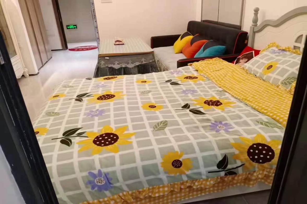 恒大绿洲  1室1厅1卫    1500.0元/月室内图