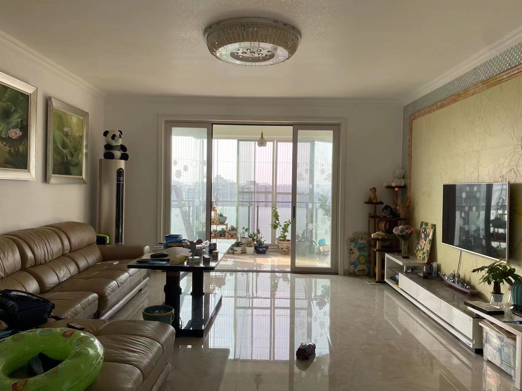 建设鑫苑  4室2厅2卫    130.0万