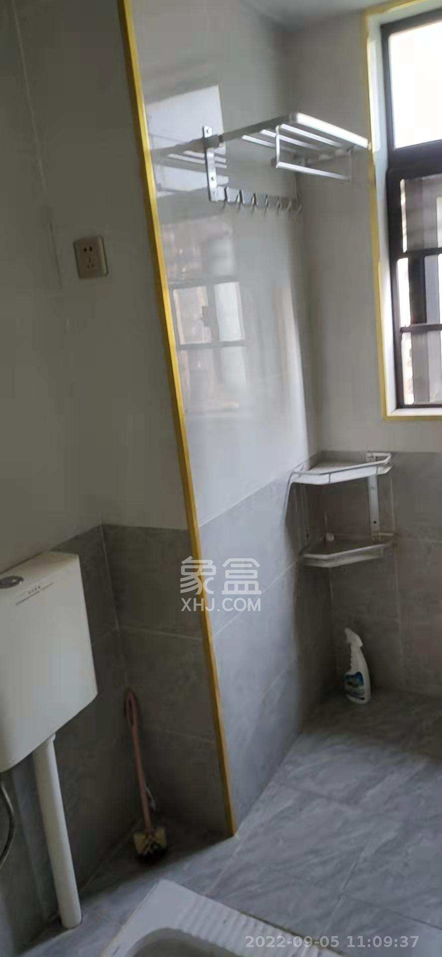 时代倾城三期  3室1厅1卫    2200.0元/月室内图