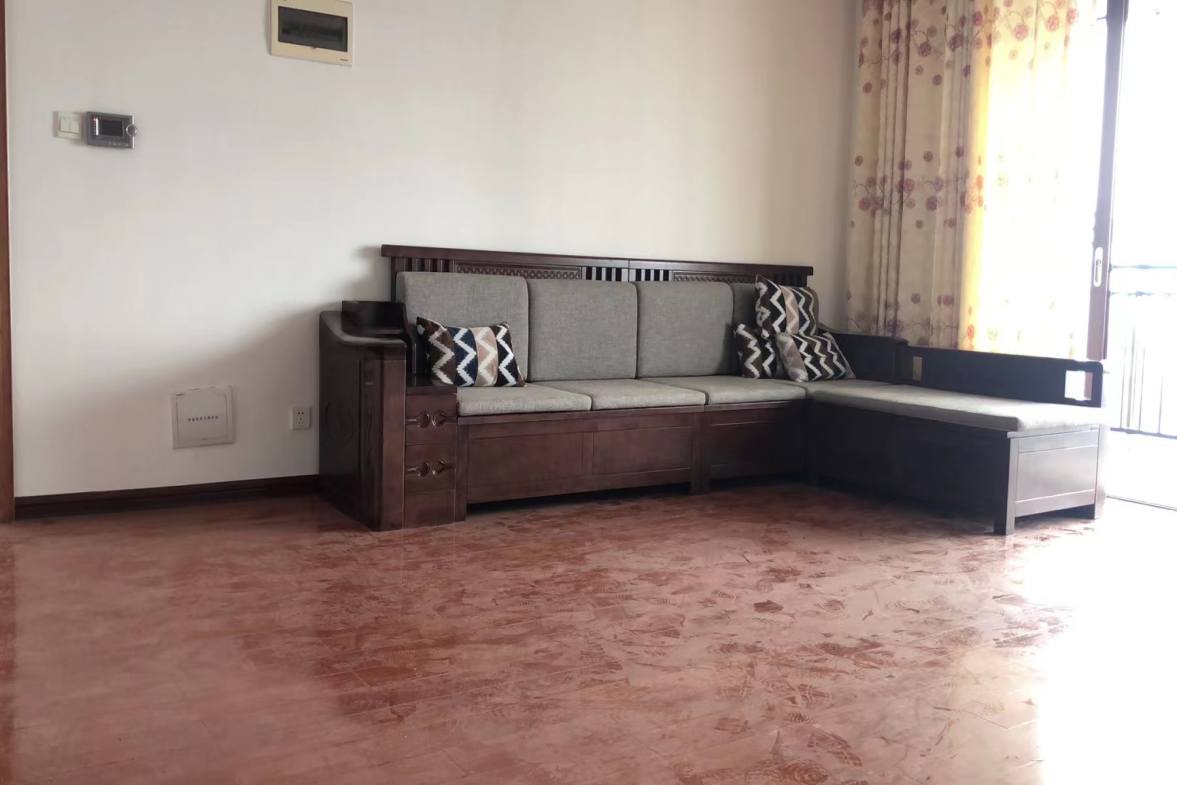 南风苑  3室2厅2卫    2000.0元/月室内图1