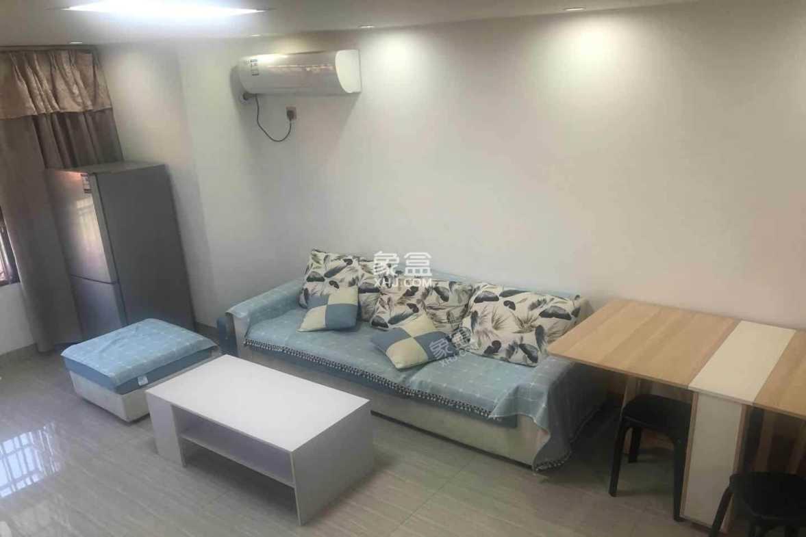 桃花缘  1室1厅1卫    1500.0元/月 桃花缘  1室1厅1卫    1500.0元/月室内图1