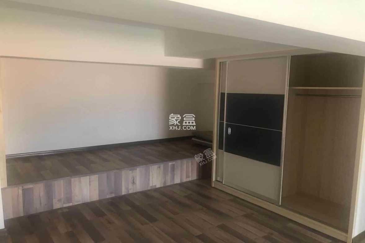 桃花缘  1室1厅1卫    1500.0元/月 桃花缘  1室1厅1卫    1500.0元/月室内图