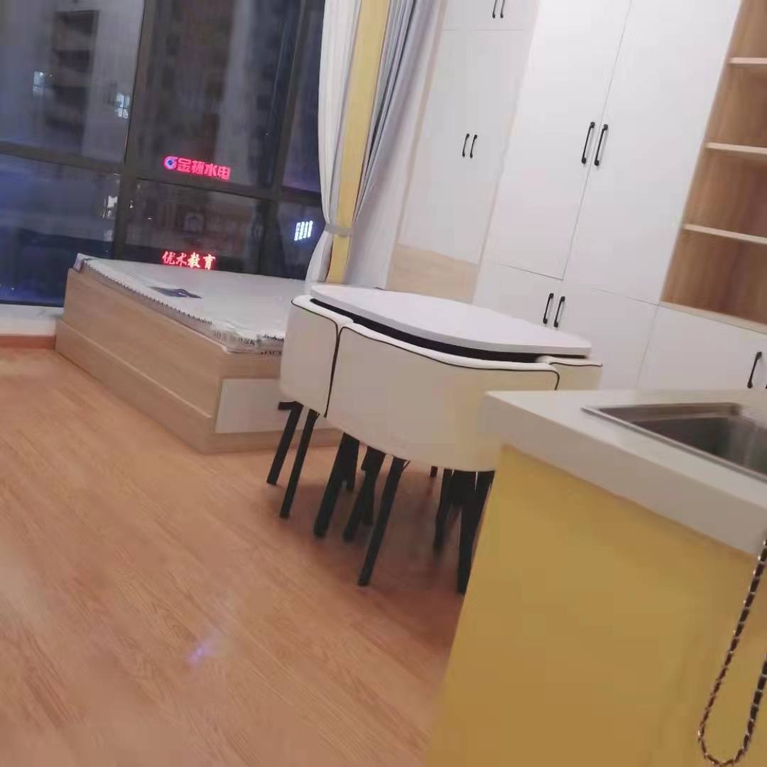 五江碧桂园城市广场  1室1厅1卫    1200.0元/月室内图