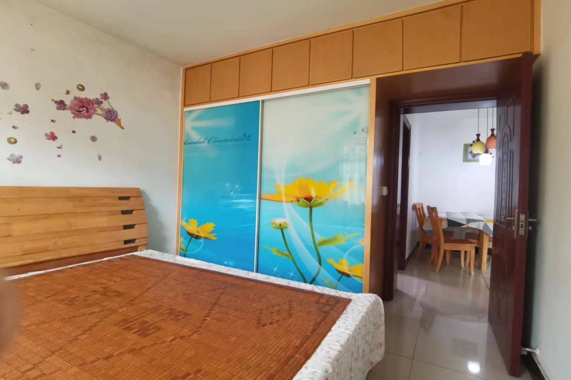 和顺家园  2室2厅1卫   800.00元/月室内图