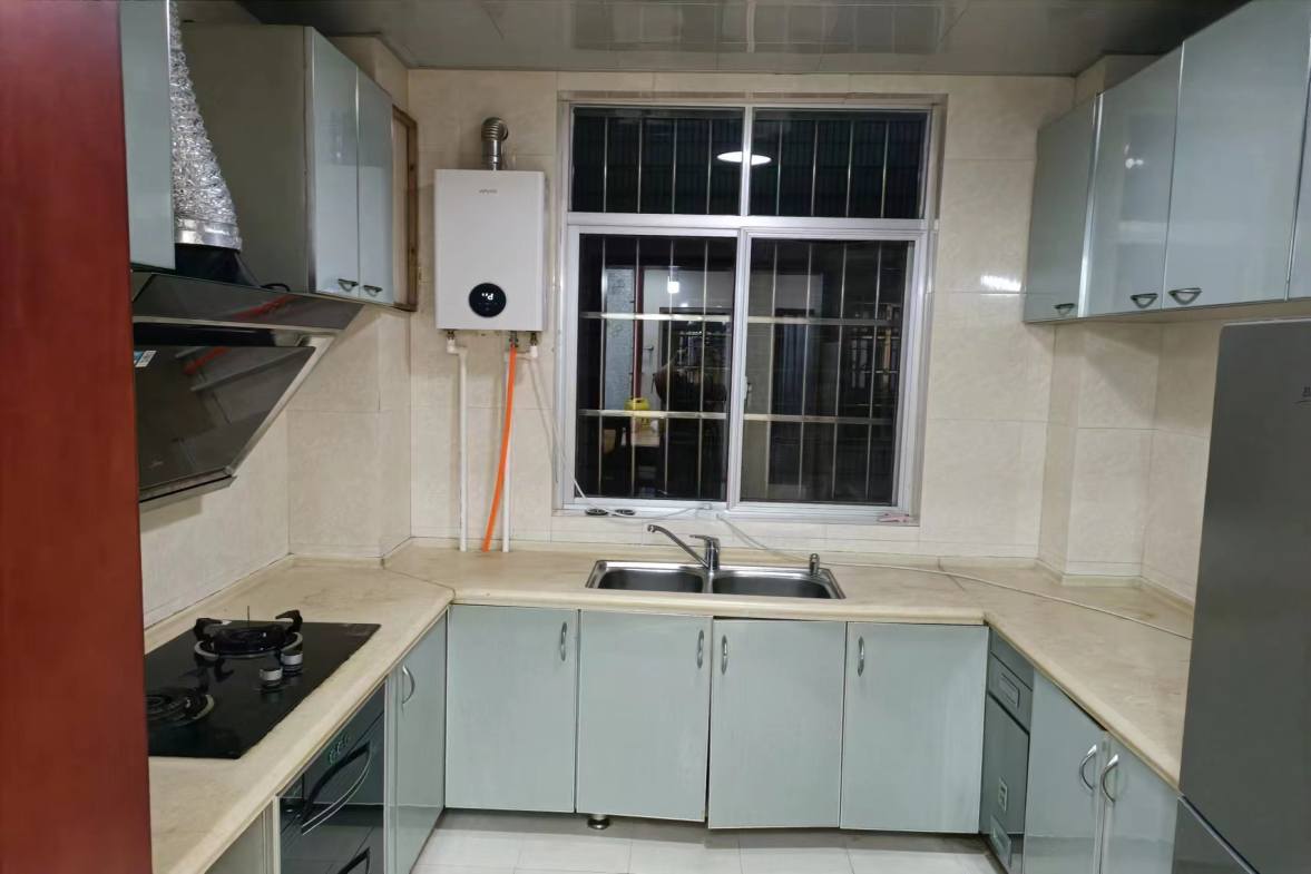 良万社区（良家小区）  2室1厅1卫    1600.0元/月室内图