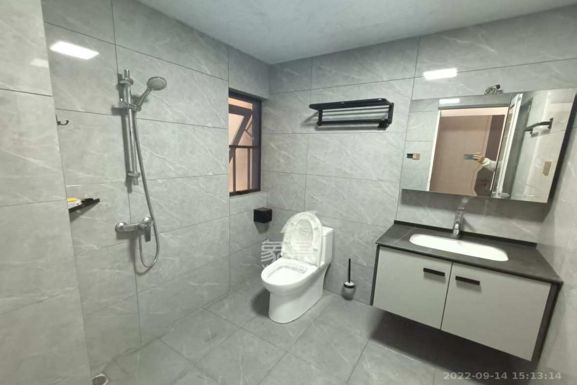 北辰中央公园DF区  3室2厅1卫    3200.0元/月室内图