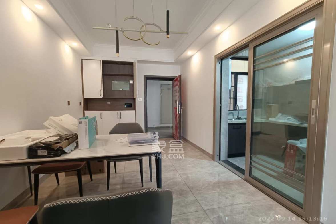 北辰中央公园DF区  3室2厅1卫    3200.0元/月室内图