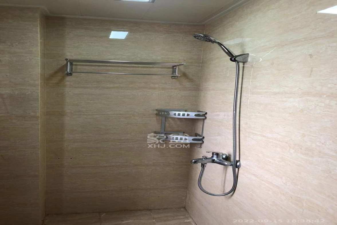 五江天街南区  3室2厅2卫    2600.0元/月室内图