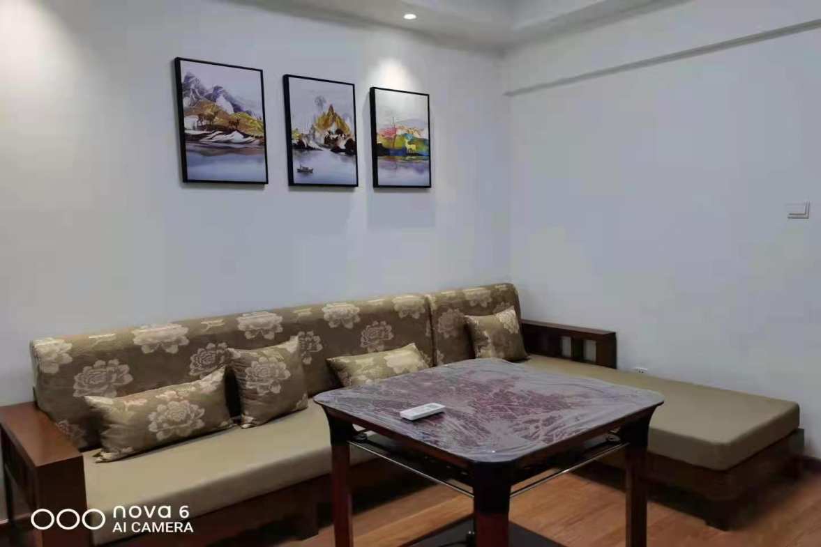 五江碧桂园城市广场 1室1厅1卫 1400.0元/月 五江碧桂园城市广场 1室1厅1卫 1400.0元/月室内图