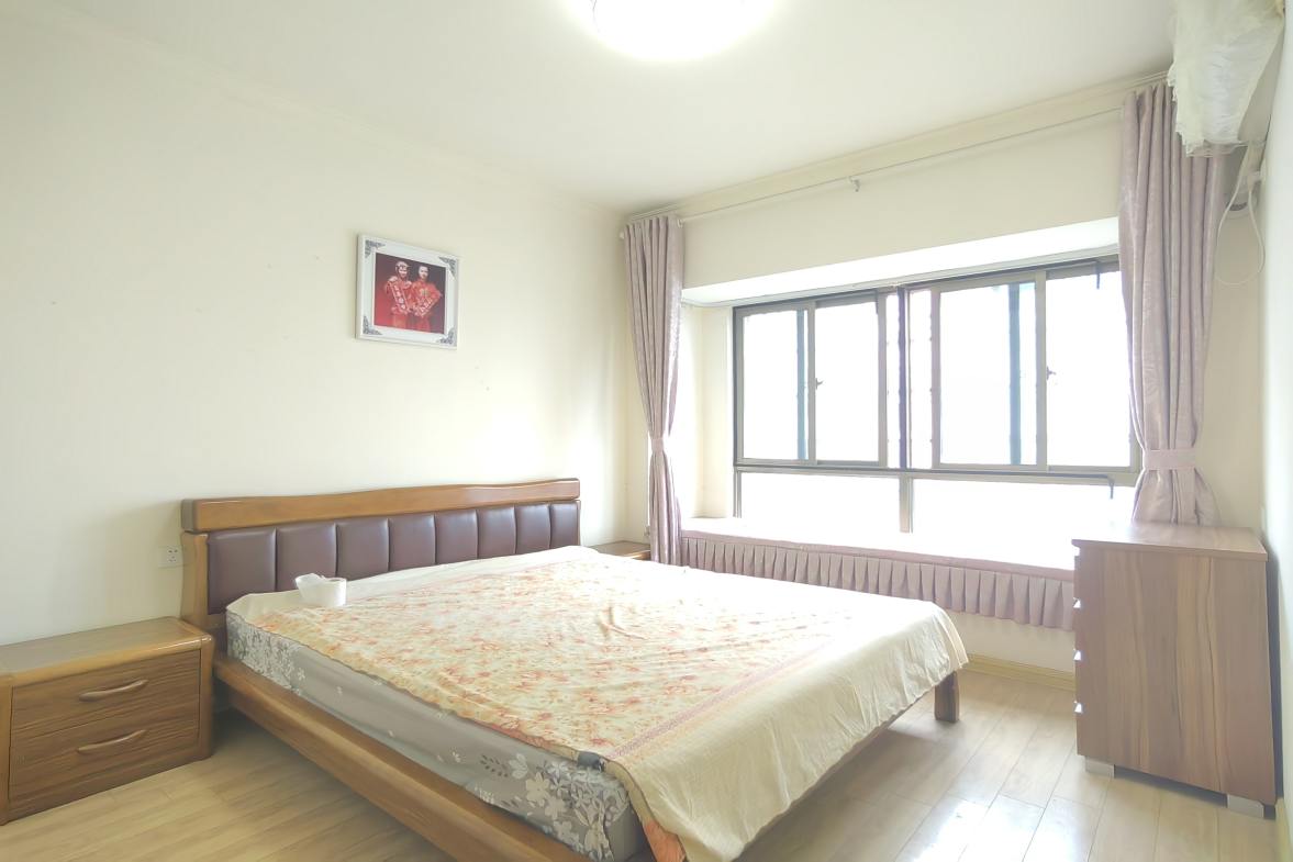 碧桂园  3室2厅1卫   1800.00元/月室内图