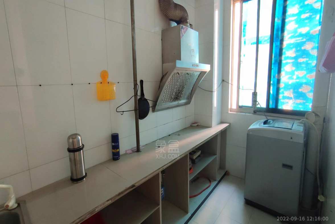 湘禄大酒店 1室1厅1卫 1200.00元/月 湘禄大酒店 1室1厅1卫 1200.00元/月小区图