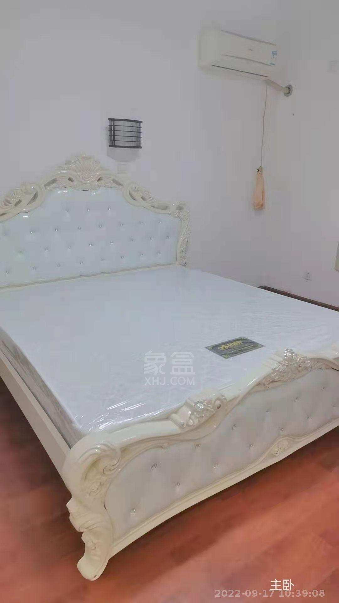 房地产大厦 3室2厅2卫 2000.0元/月 房地产大厦 3室2厅2卫 2000.0元/月室内图