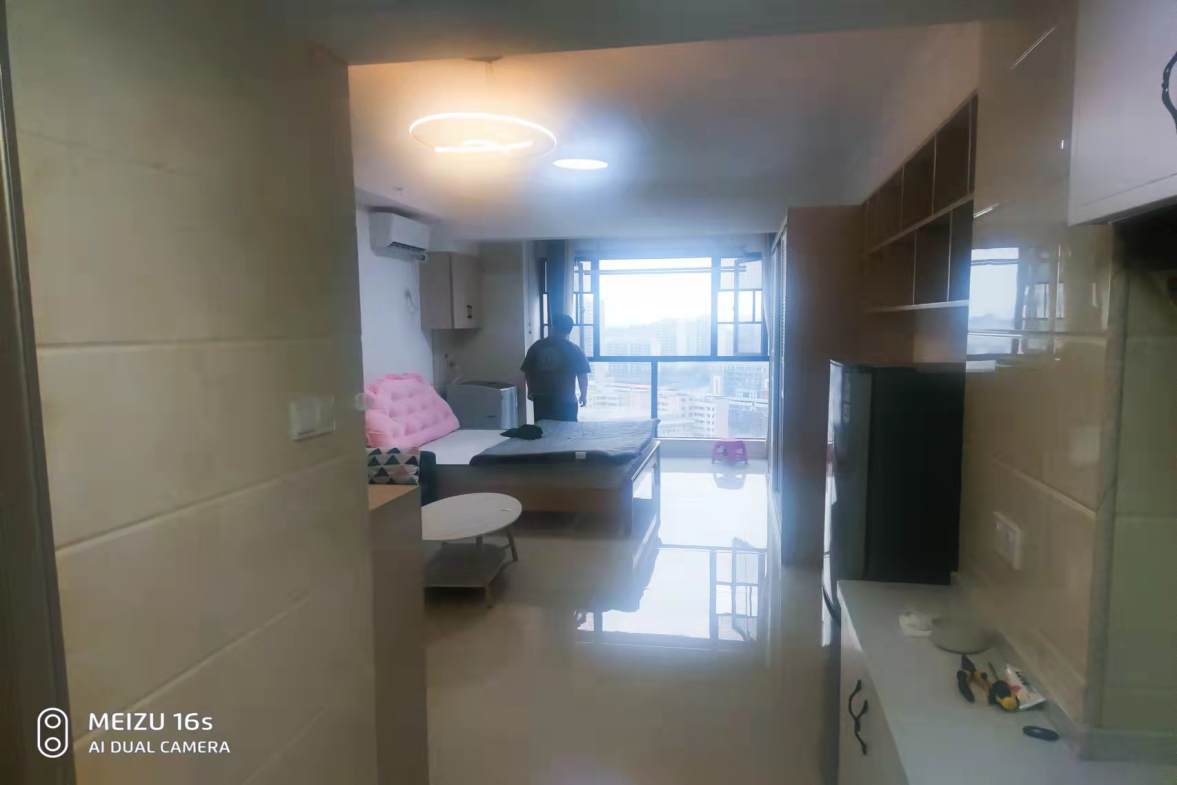 五江碧桂园城市广场 1室1厅1卫 1200.0元/月 五江碧桂园城市广场 1室1厅1卫 1200.0元/月室内图