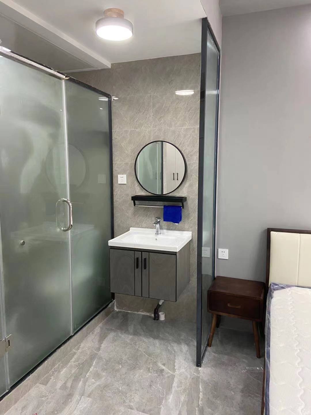 恒大绿洲  1室1厅1卫    1600.0元/月室内图