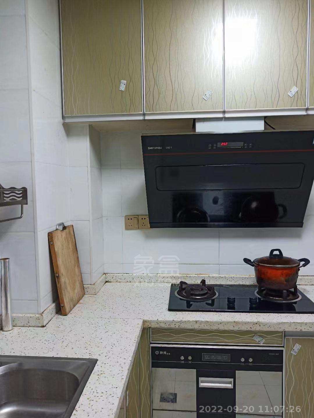 御景龙湾  2室2厅1卫   1800.00元/月室内图