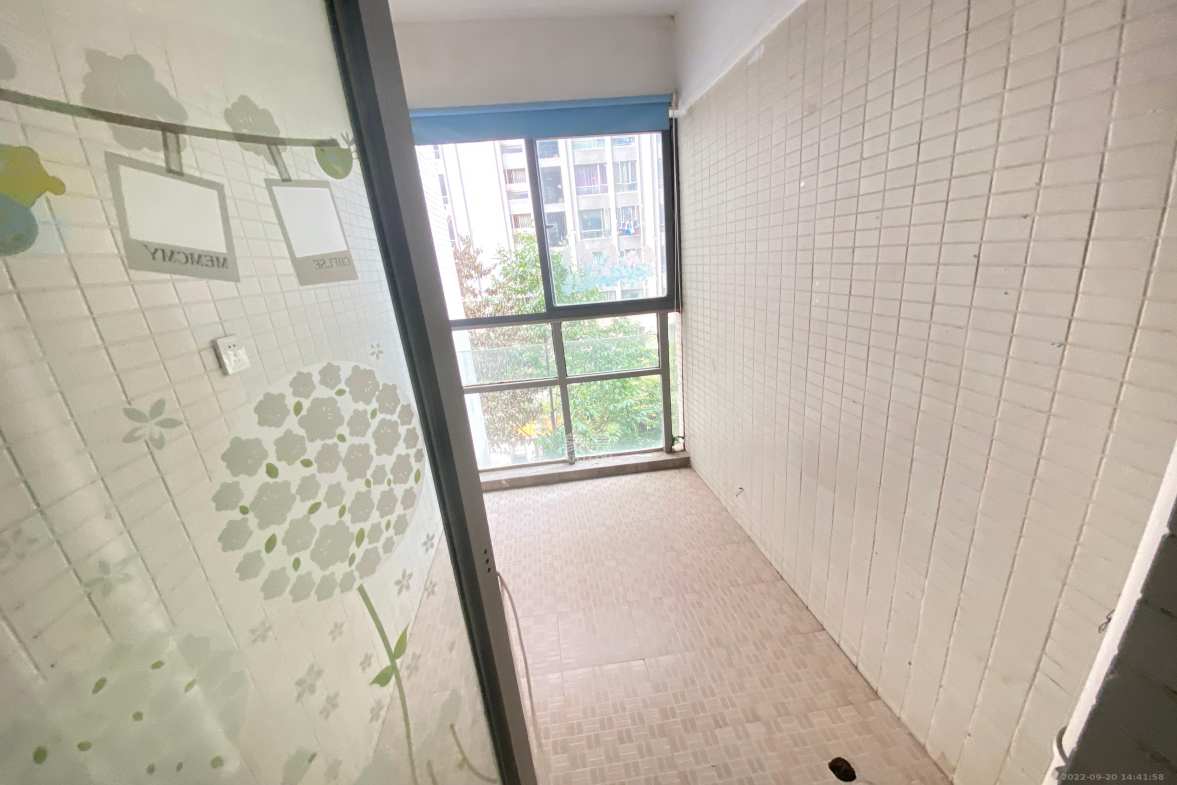 建鸿达华都（华都小户型及大华写字楼）  4室2厅1卫    4500.0元/月室内图
