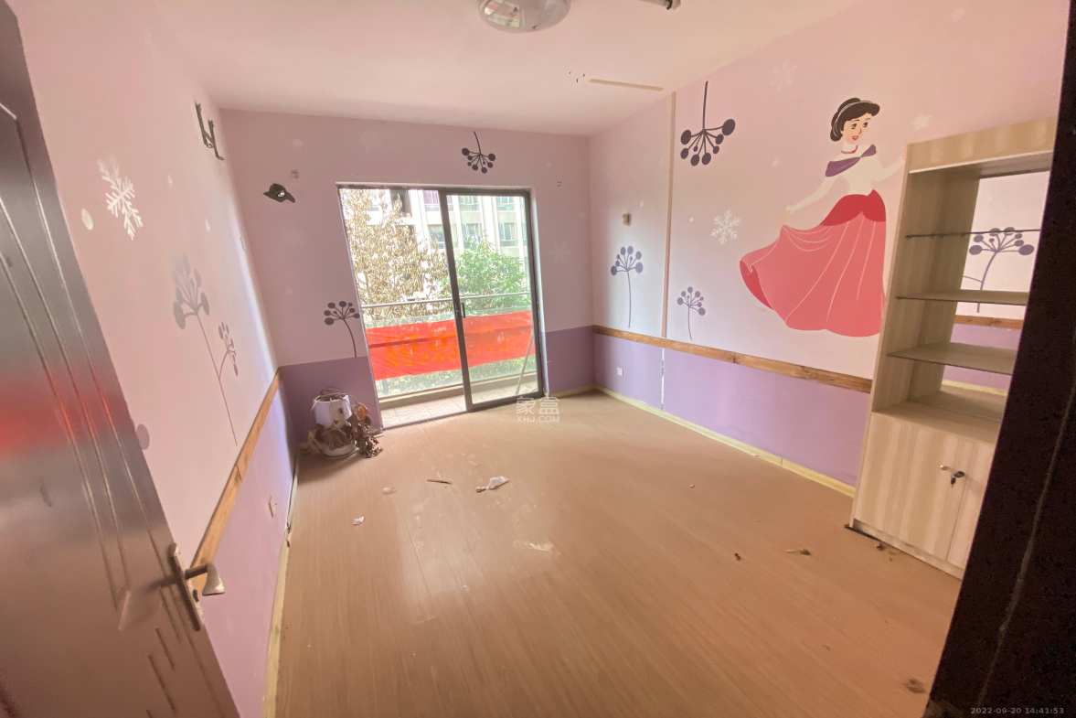 建鸿达华都（华都小户型及大华写字楼）  4室2厅1卫    4500.0元/月室内图