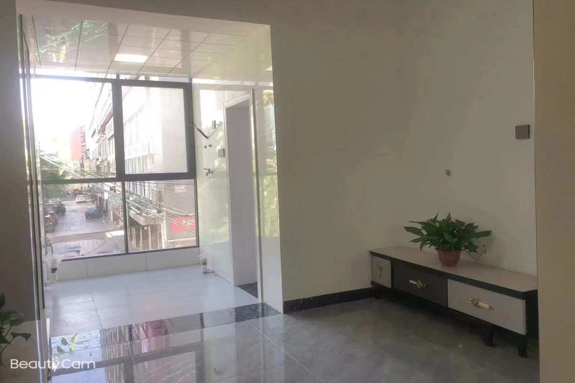 娄星区散盘 3室2厅1卫 46.8万 娄星区散盘 3室2厅1卫 46.8万室内图