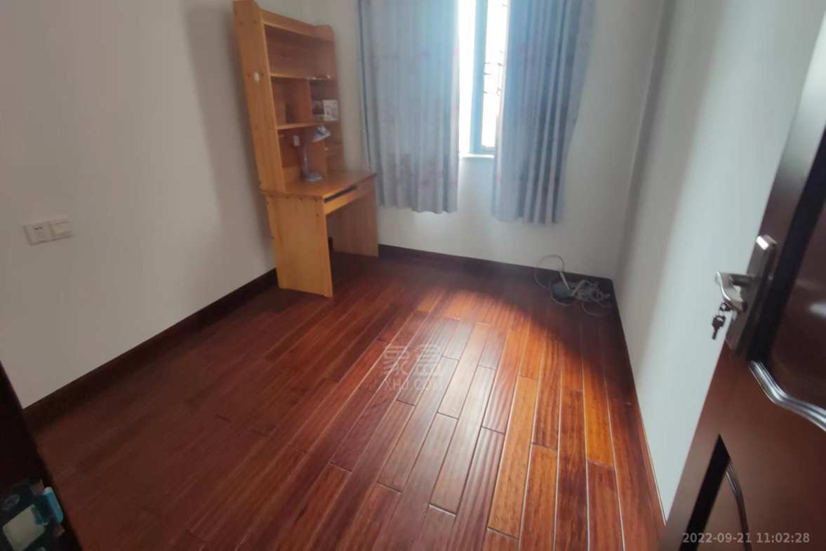 流金岁月-华晨国际  4室2厅2卫   2600.00元/月室内图