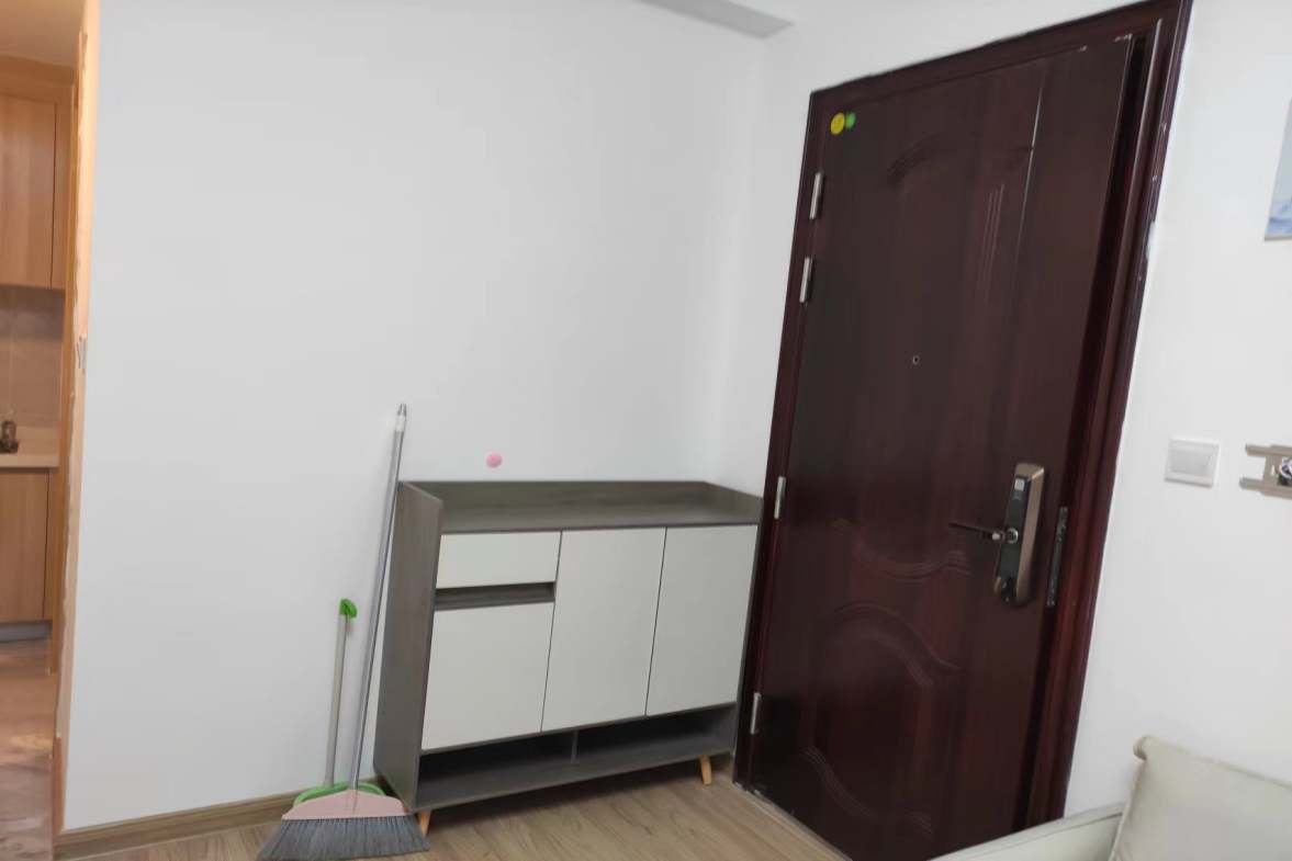 碧桂园衡州盛世  1室1厅1卫    1400.0元/月室内图