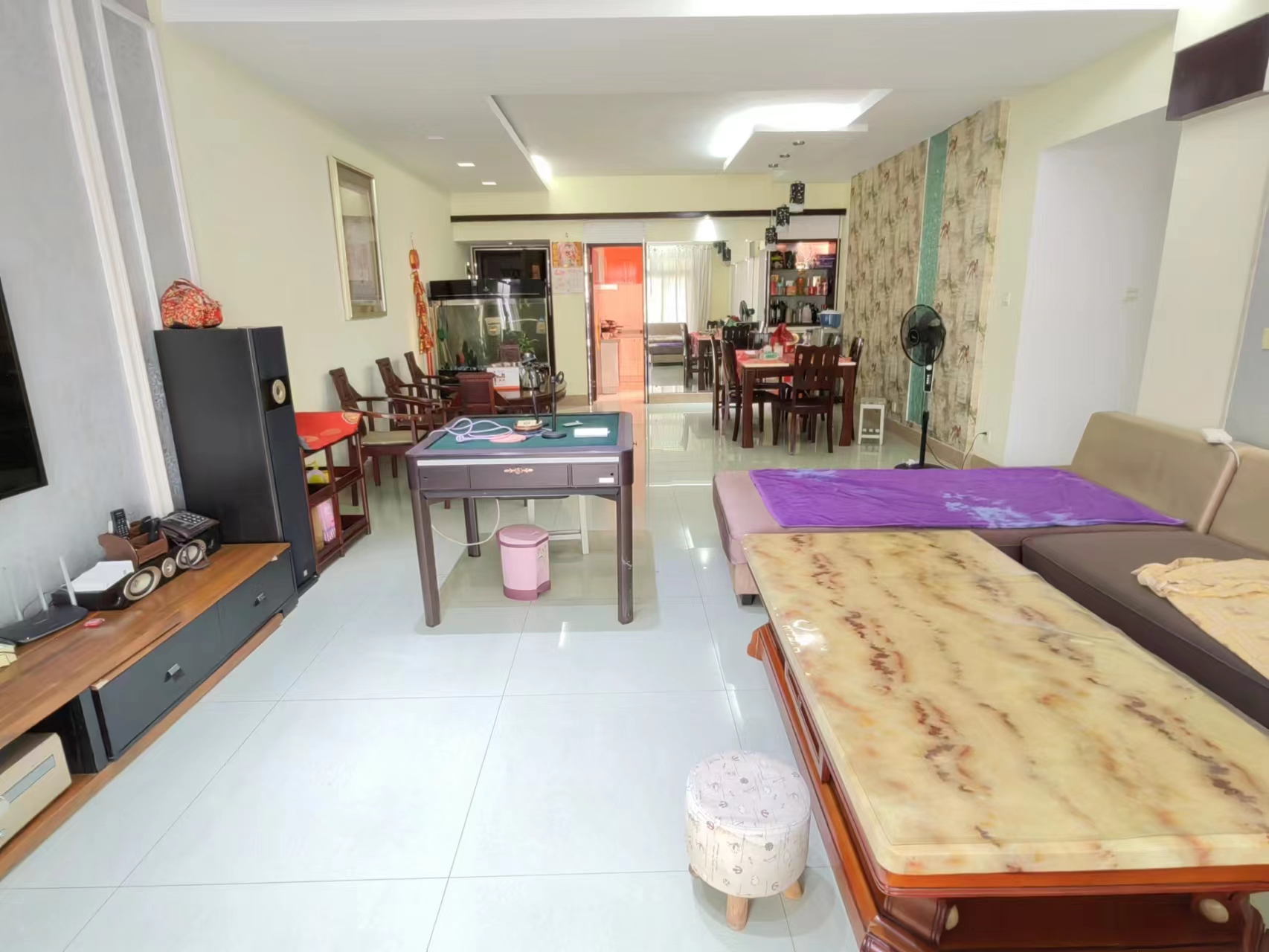 世纪星城  3室2厅2卫    82.0万