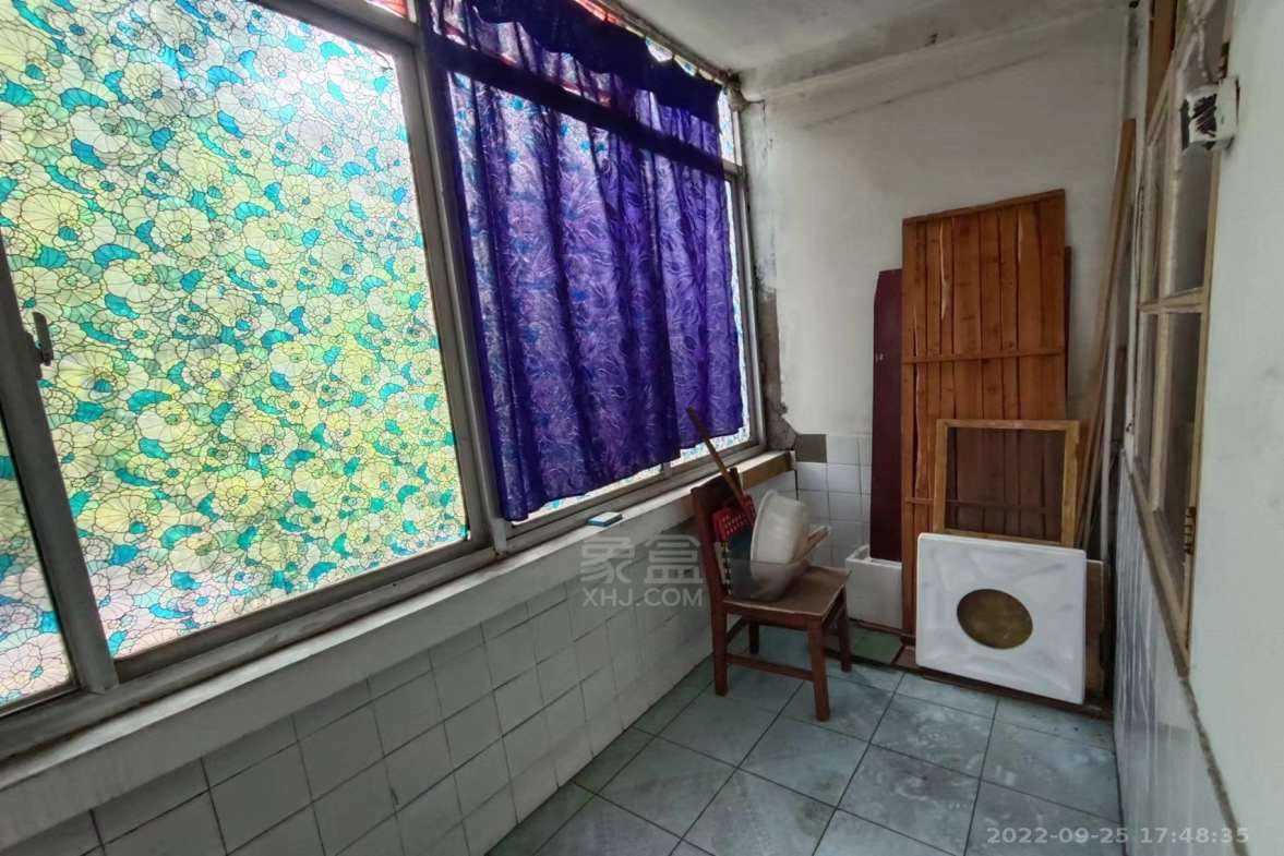 桥梁厂一区万泥塘一村  2室1厅1卫   500.00元/月室内图1
