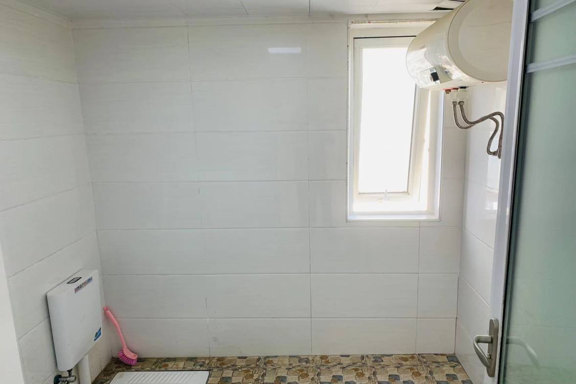 万达湖公馆 2室1厅1卫 2000.0元/月 万达湖公馆 2室1厅1卫 2000.0元/月室内图