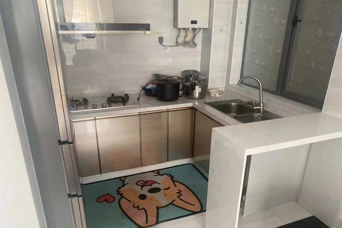 玉鑫巴陵星城  1室1厅1卫    1800.0元/月 玉鑫巴陵星城  1室1厅1卫    1800.0元/月室内图