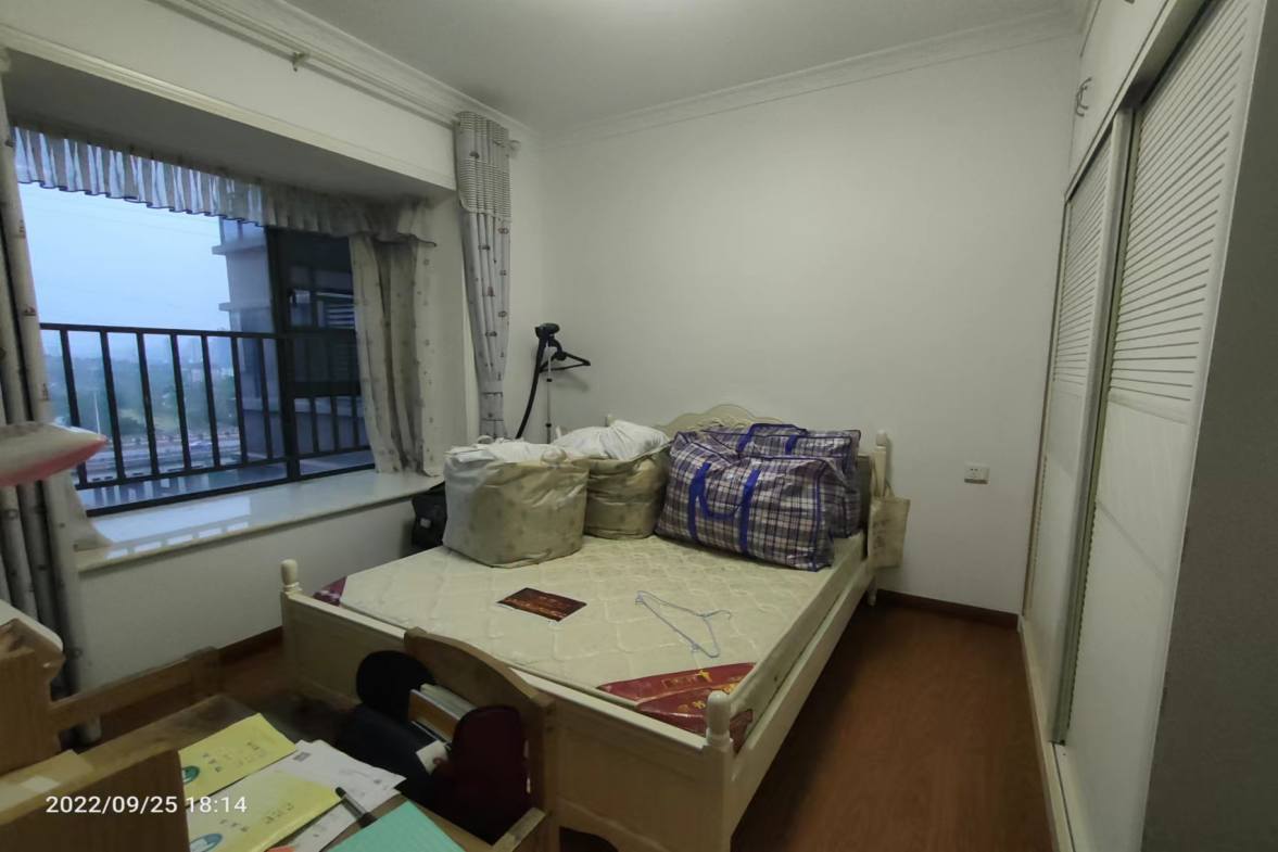 湾田家园  3室2厅2卫    93.8万 湾田家园  3室2厅2卫    93.8万室内图