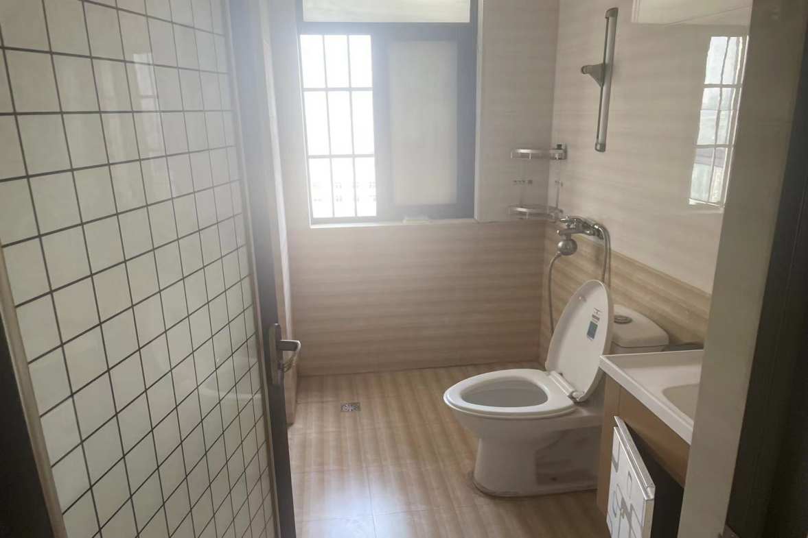 碧水阳光  3室2厅2卫   56.80万室内图