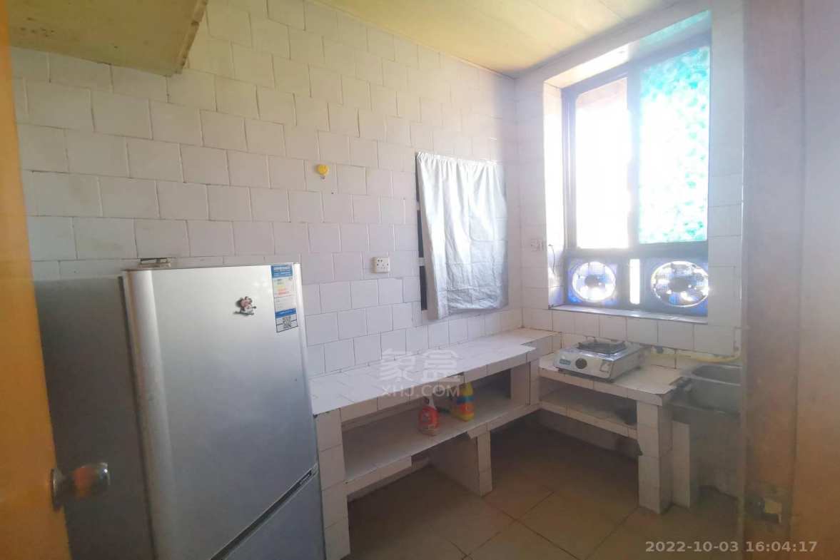 滨江一村 2室1厅1卫 750.0元/月 滨江一村 2室1厅1卫 750.0元/月室内图