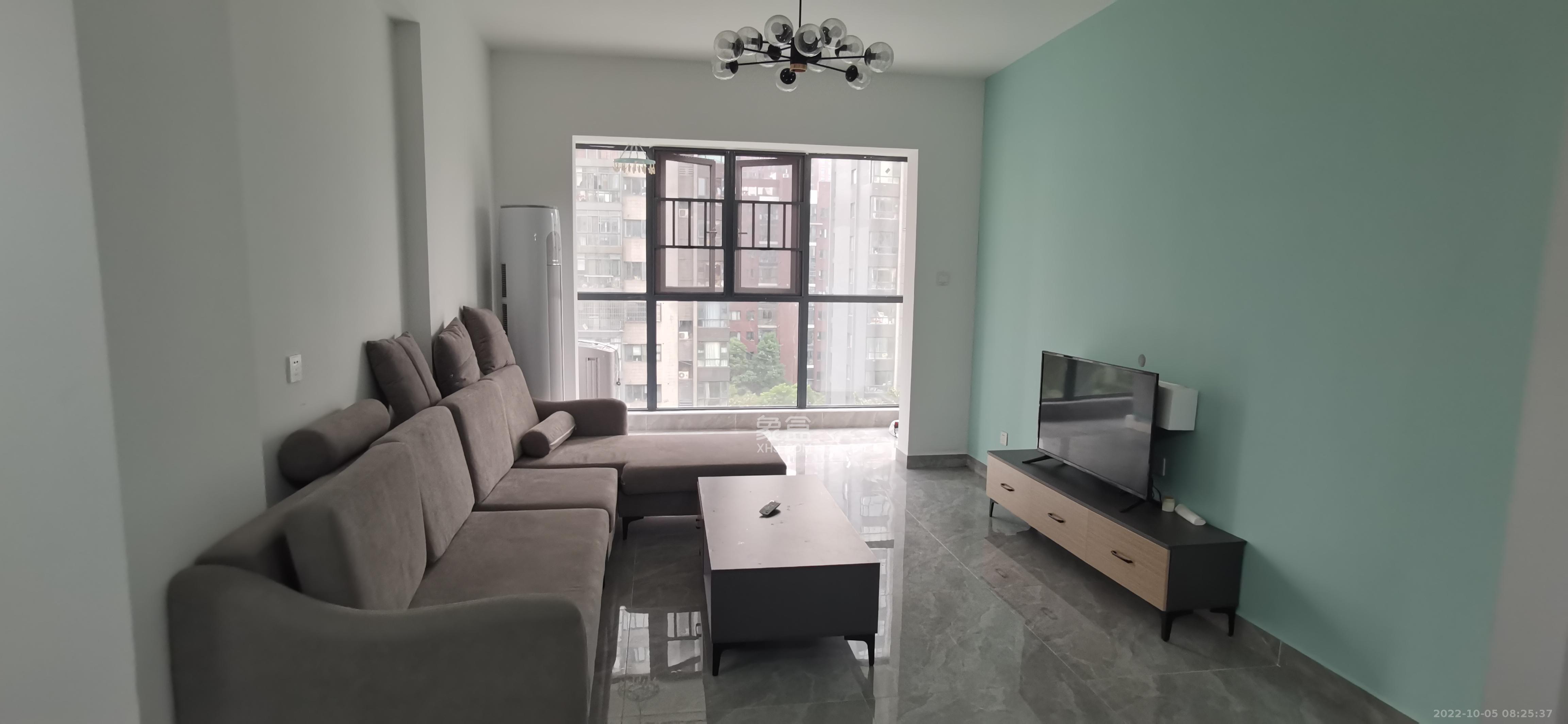 明大佳园 3室2厅1卫 3200.0元/月