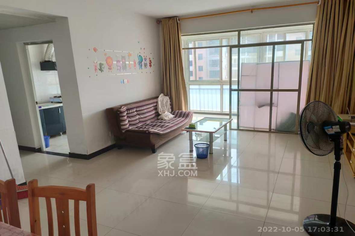 阳光丽景  2室1厅1卫    1400.0元/月室内图