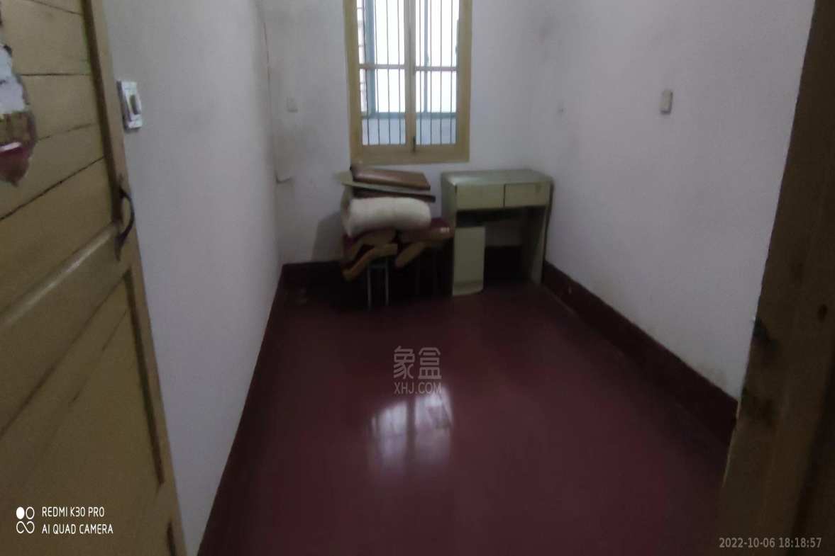 文化二村  3室2厅1卫    700.0元/月室内图1