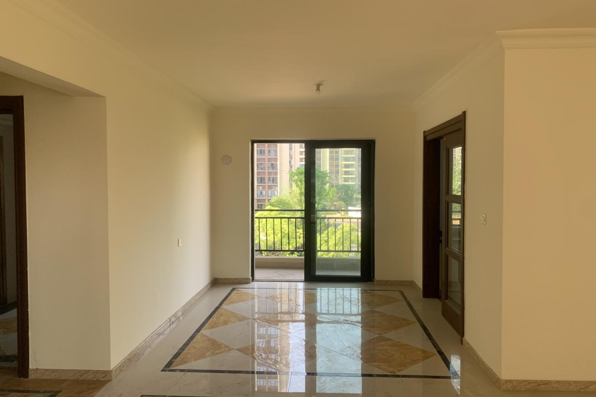 碧桂园娄星府  4室2厅1卫    110.8万客厅