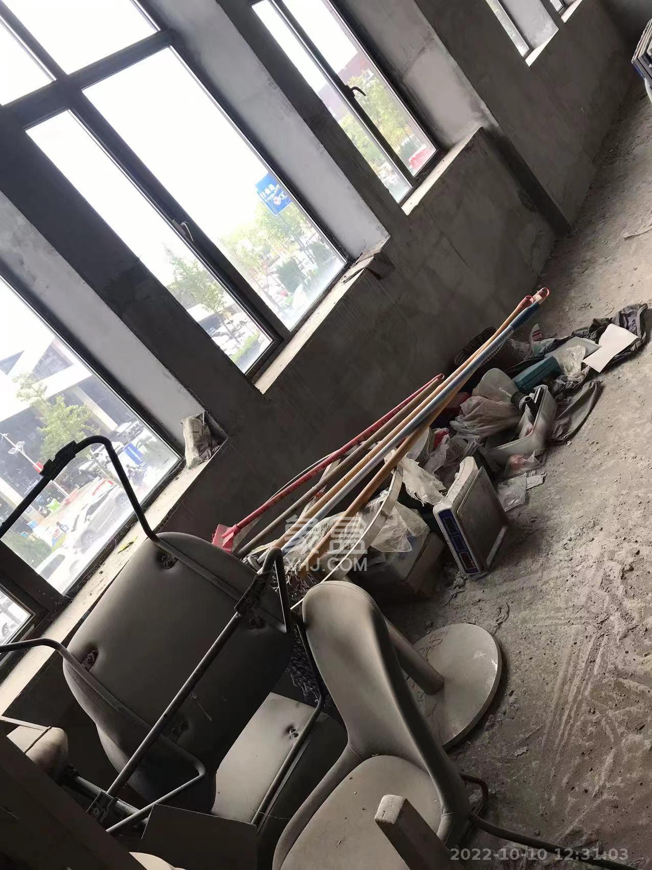 华润置地广场二期   192.7㎡      6000.0元/月室内图