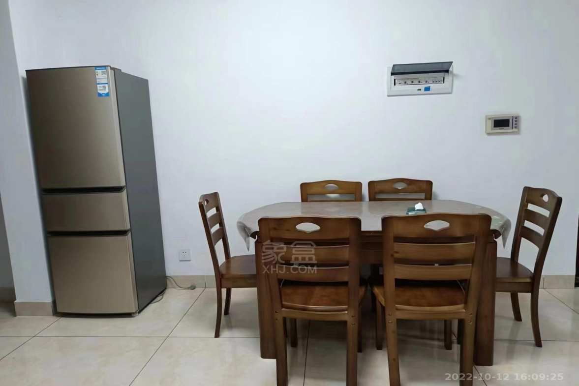 桐梓坪安置小区  3室2厅2卫    1500.0元/月室内图