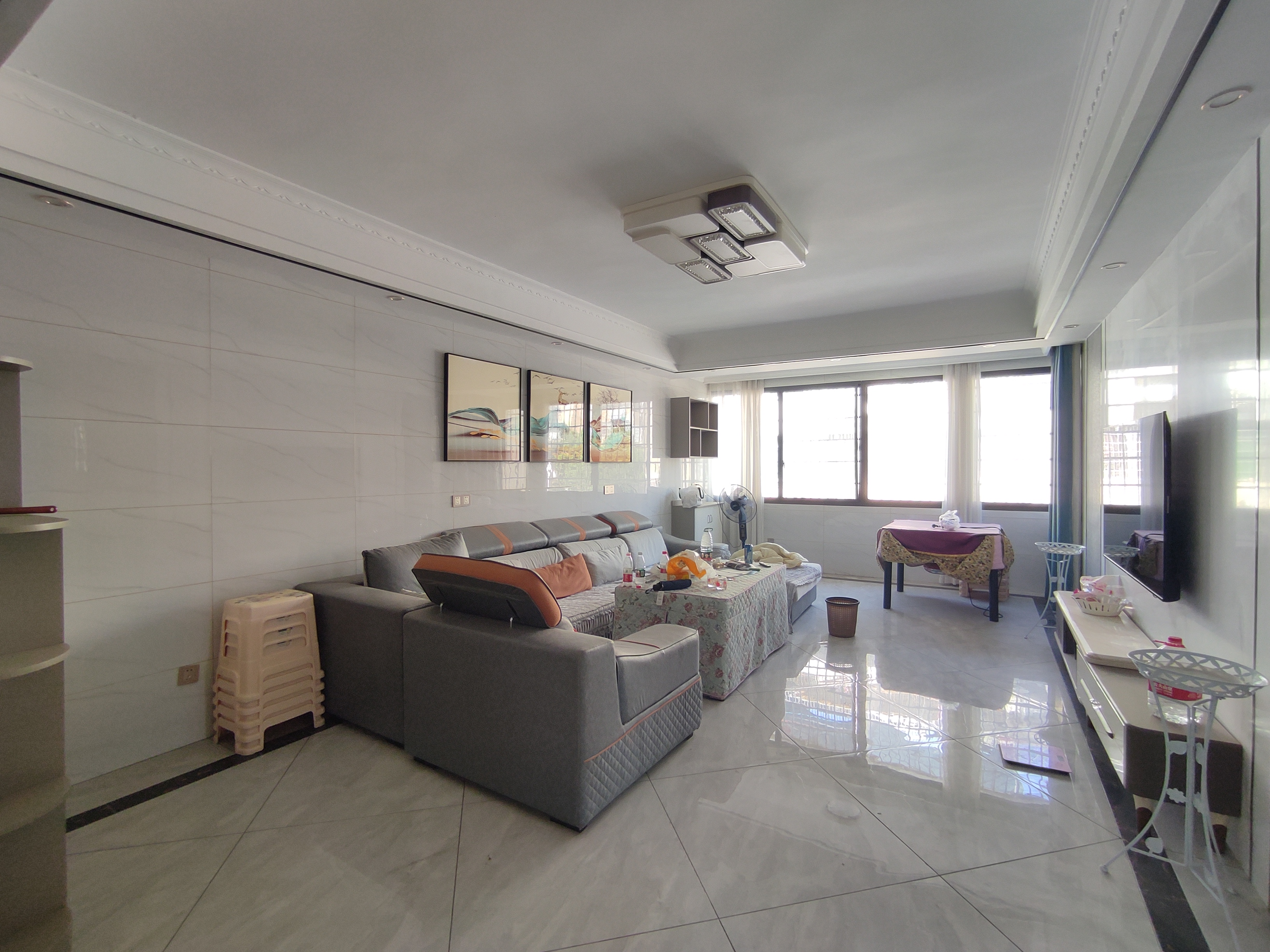 五江建材城  3室2厅2卫   68.80万