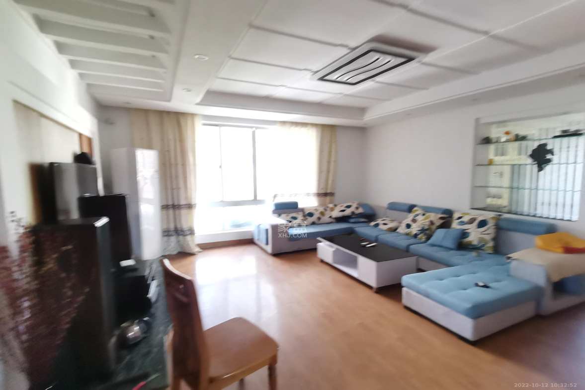 丽星景园  3室2厅2卫    2600.0元/月室内图