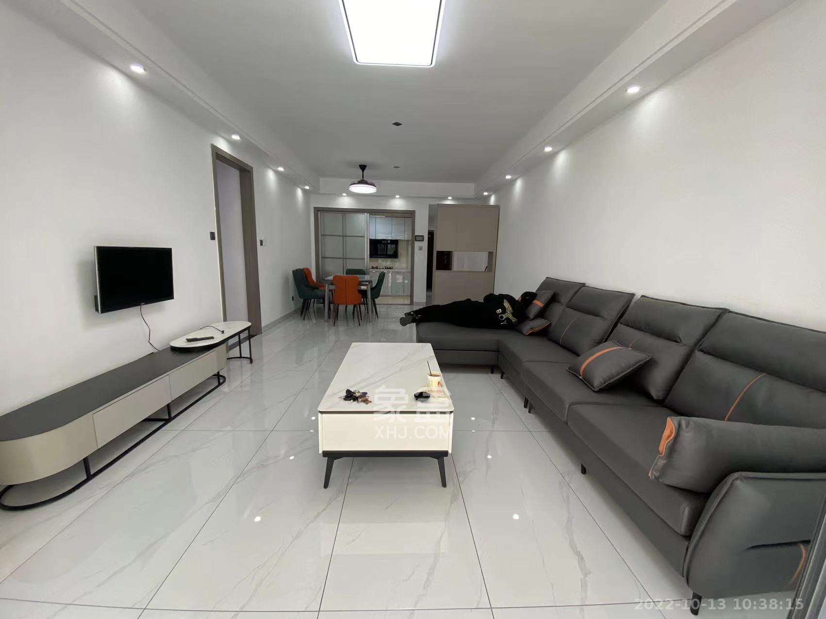 建发汇金国际 3室2厅1卫 5000.0元/月