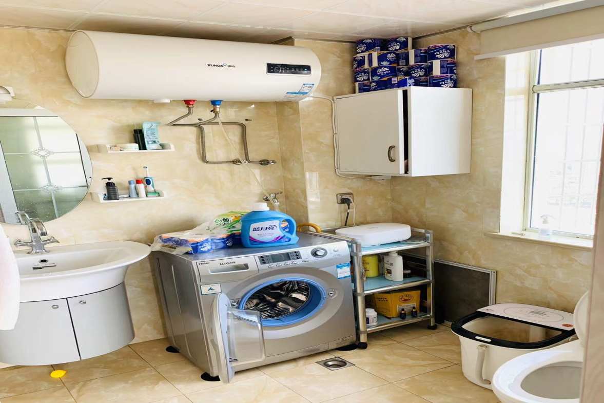 恒华花园  3室2厅2卫   110.00万室内图